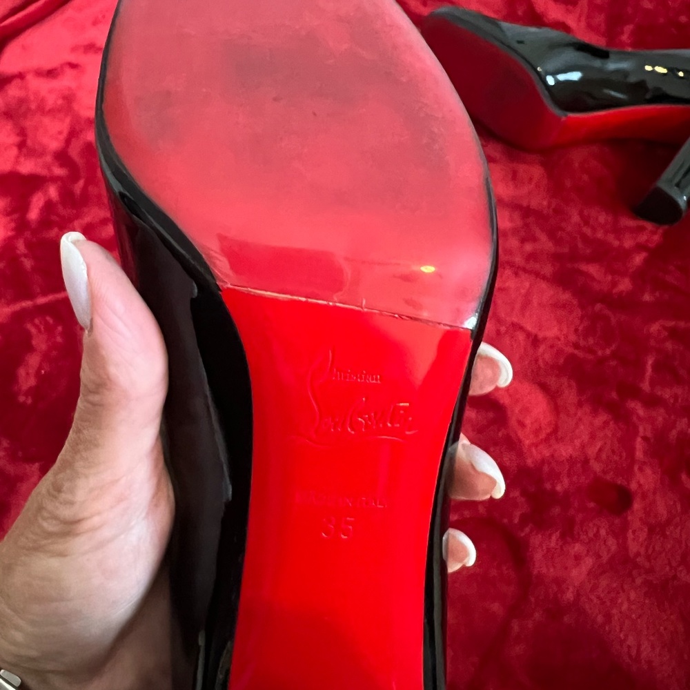 louboutin gena bootie
